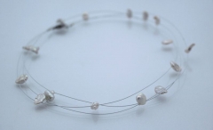 Zarte Perlenkette oder Armband - 72 cm lang - und Ohrringe